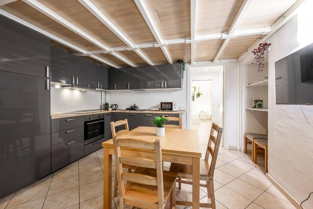 Verdi'S Nest - Loft With Wifi And Netflix Milano Ngoại thất bức ảnh