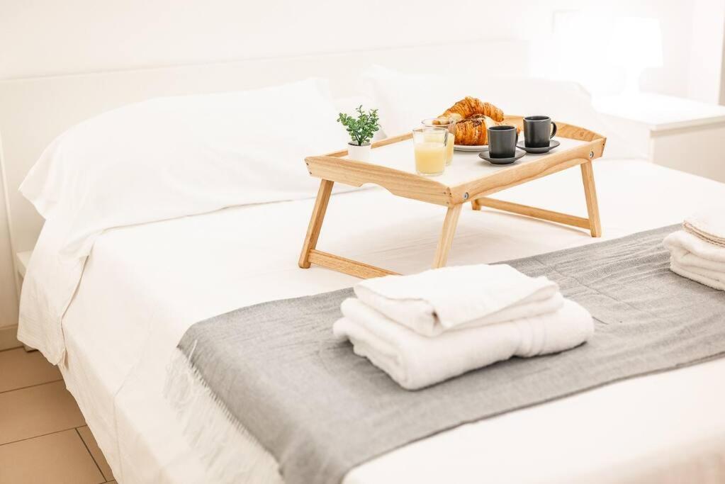 Verdi'S Nest - Loft With Wifi And Netflix Milano Ngoại thất bức ảnh