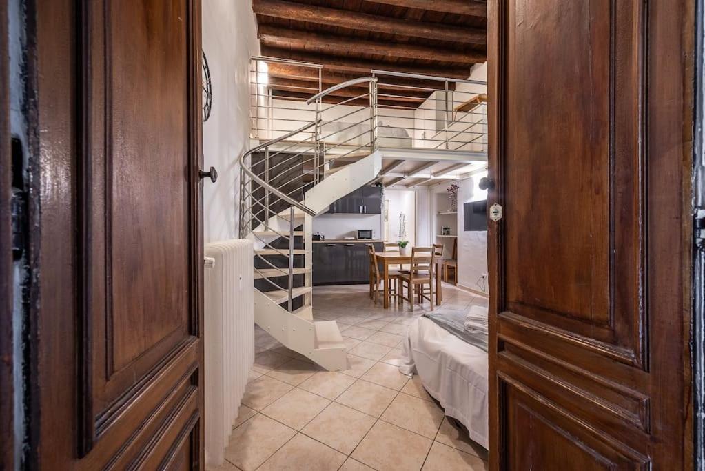 Verdi'S Nest - Loft With Wifi And Netflix Milano Ngoại thất bức ảnh