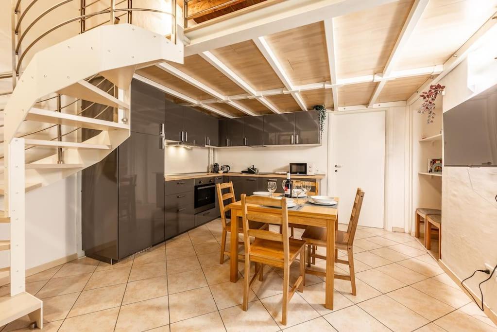 Verdi'S Nest - Loft With Wifi And Netflix Milano Ngoại thất bức ảnh